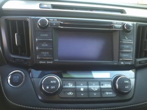 vehicleDashoardWithNavigationSystem