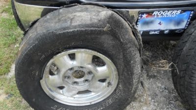 Chinese-Tire-Companies-Are-Putting-Lethal-Tires-On-Americas-Highways.-Vehicle-Safety-Lawyer-Knows-How-To-Sue-them-in-retread-cases.
